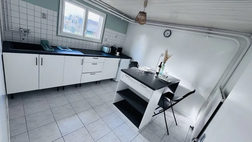 Accommodation - Communay guest house. - Image 1