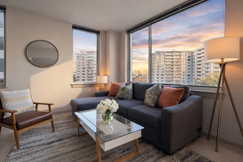 Modern Comfortable 2BR King Bed Near DC/Mall/Metro - Image 1