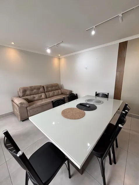 Small house with laundry room and garage – Exit to Maringá - Image 1