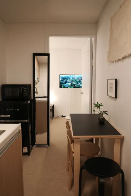 8-Minute Walk from Hapjeong Station; Mangwon Market; Hongdae; Near YG; Legal Accommodation; 2 Bedrooms, 1 Bathroom; Exclusive Use - Image 1