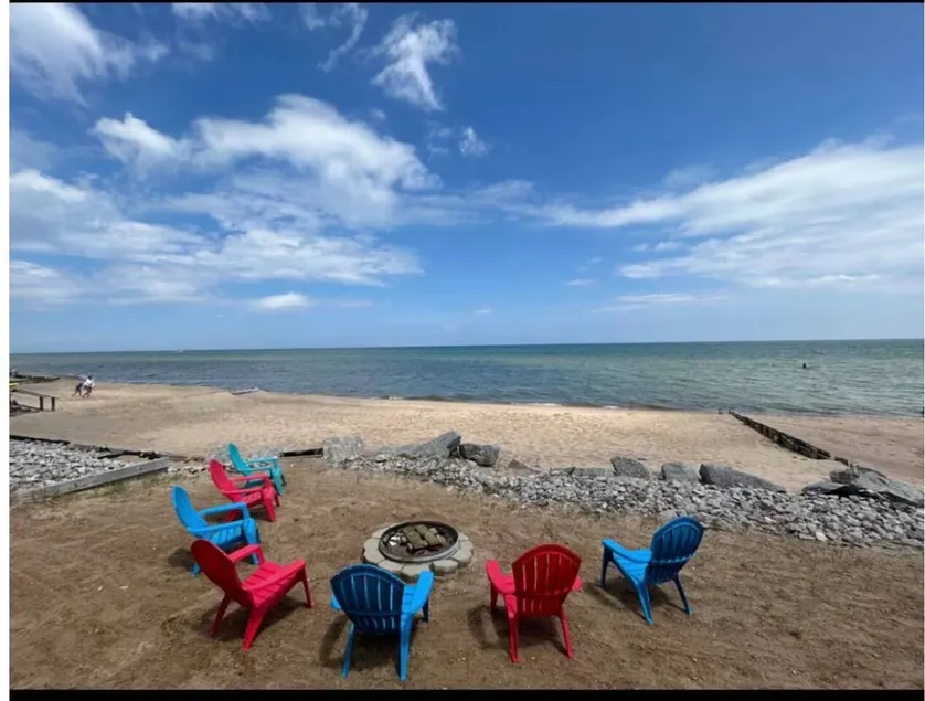 Lake Huron Beachfront · Game Room · Sleeps 10 - Image 1