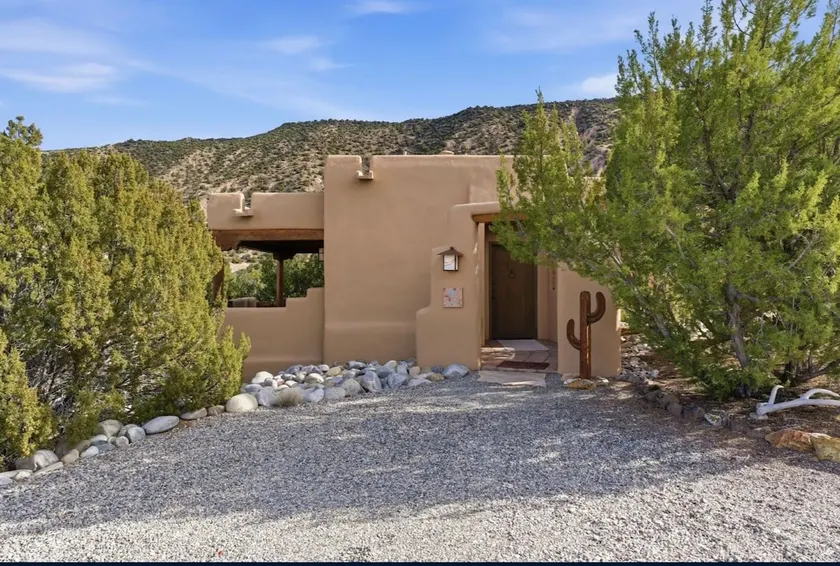 El Nido Casita - Image 1