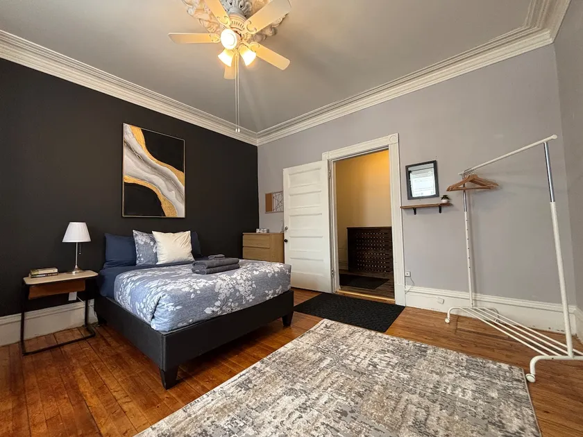 Olive’s Executive Victorian Apartment – Amherst - Image 1