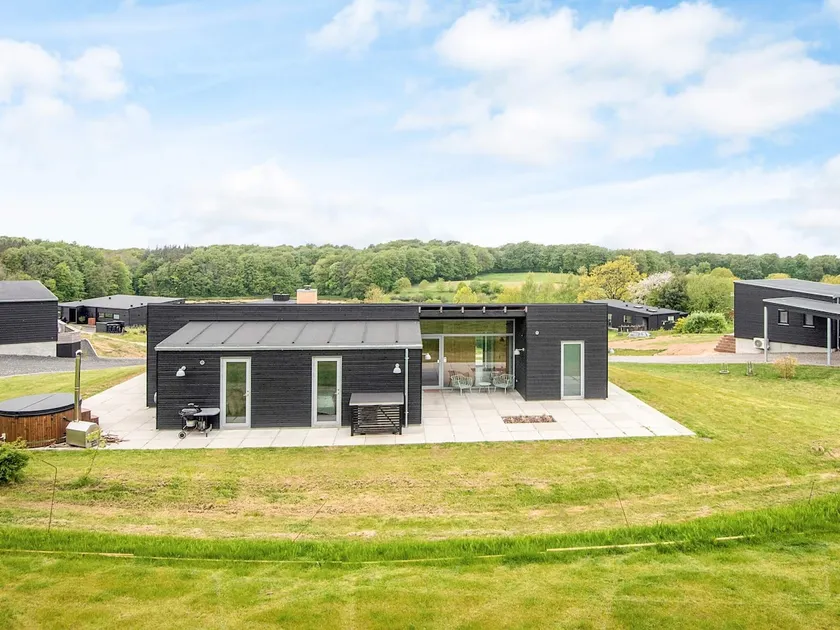 4 person holiday home in Aabenraa - Image 1
