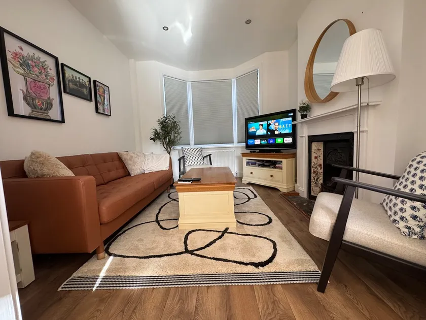 Large Bright and lovely house - Image 1