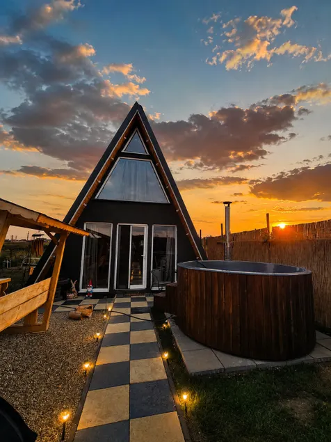 Elioan Cozy A-Frame - Image 1