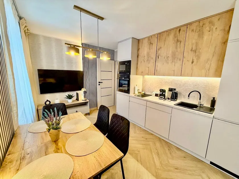 Fly Apartment Modlin by JumpInHere - Image 1