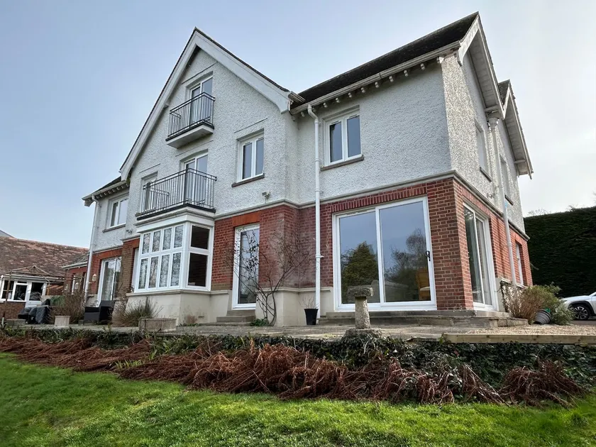 Stunning apartment in fabulous location! - Image 1
