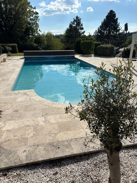 Accommodation with garden and private pool in Mont-Roland - Image 1