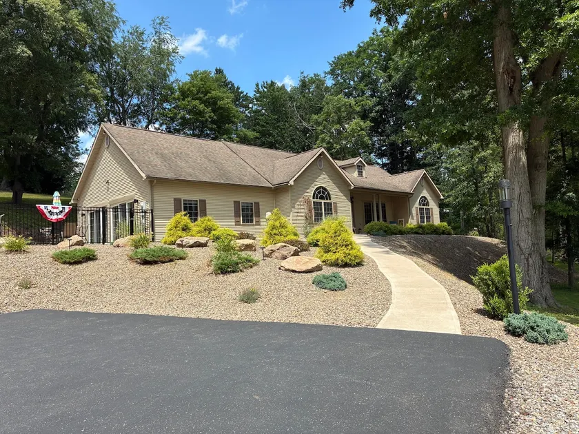 Meadow Lane Hideaway • Hot Tub • Privacy - Image 1