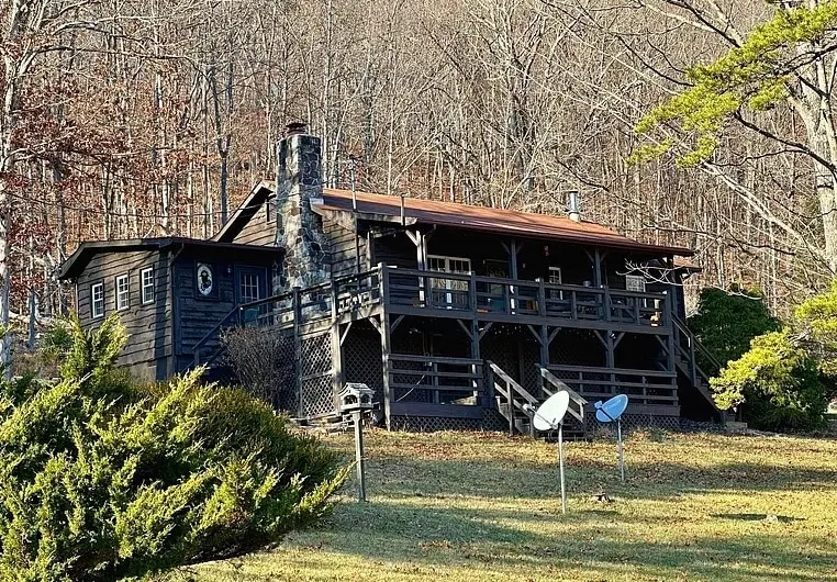 Mountain Magic: Mountain View/3BR/Pets Welcome - Image 1