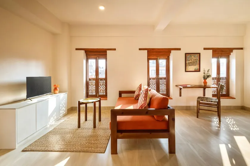 Brand New Sunlit Private Rooftop w/elevator | Yala - Image 1