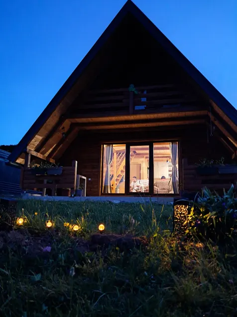 Suvi Vrh mountain cabin - Image 1