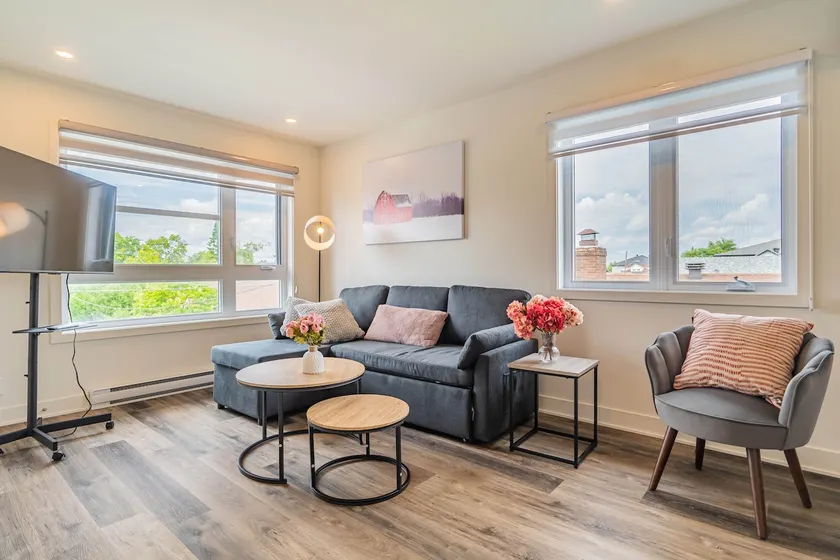 Mtl 1760 Rue Balmoral - Xie (56) - Image 1