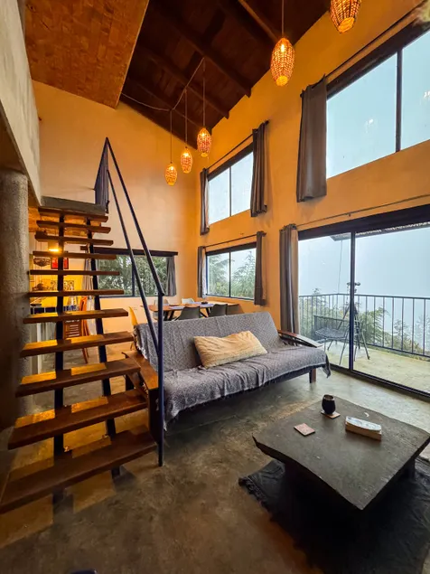 Loft Viewpoint · Panoramic View · Fireplace - Image 1