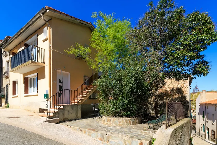 L’Olivier Apartment - Image 1