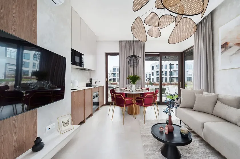 Sol Marina by Q4 Apartments - Image 1