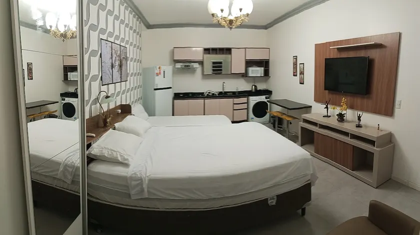 Studio for 3 people with air conditioning and garage - Image 1
