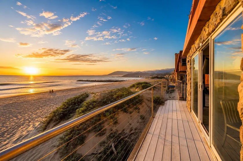 20% Off Sept! On The Sand, Perfect For Families - Image 1