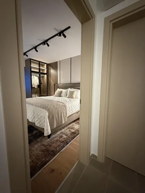 Scarlett Studio1 - Image 1