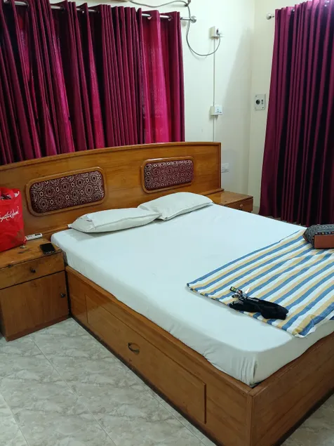 Peaceful AC home Near Guruvayoor Temple- 50 mitr - Image 1