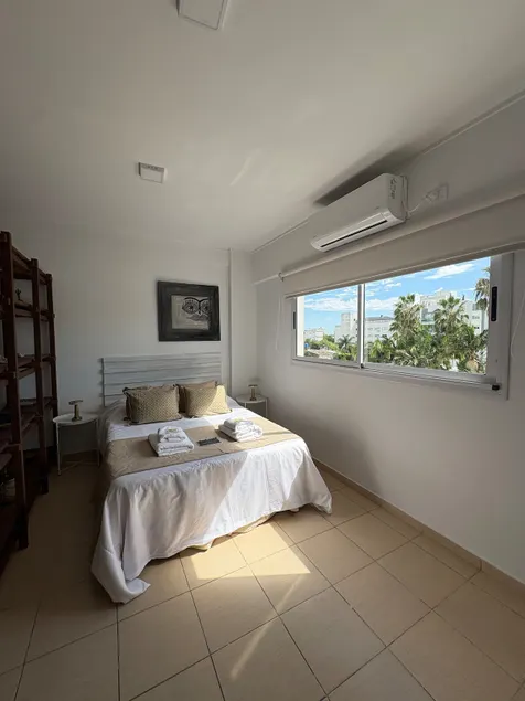 Apartment in La Plata - Image 1
