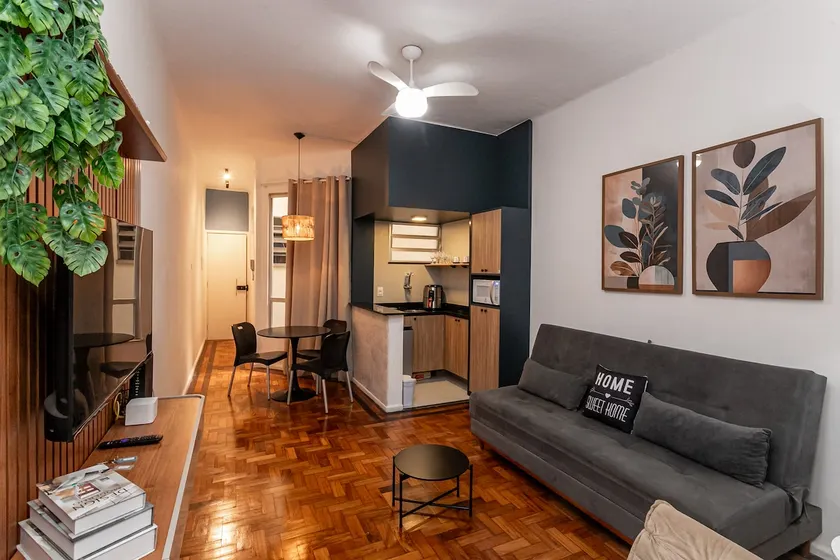 Catete Premium | Metro, Downtown and Aterro at the Door - Image 1