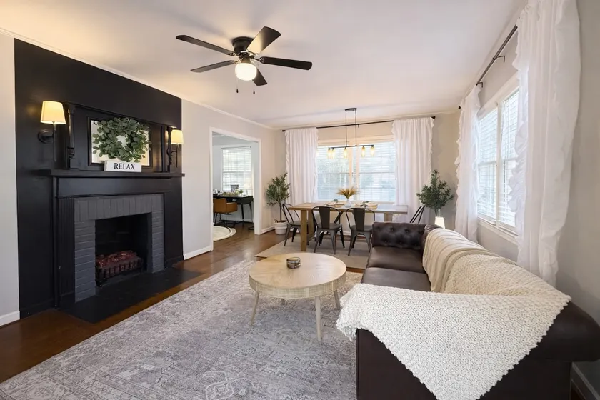 Pinehill Stay | King Bed • Fast WiFi • Midtown - Image 1