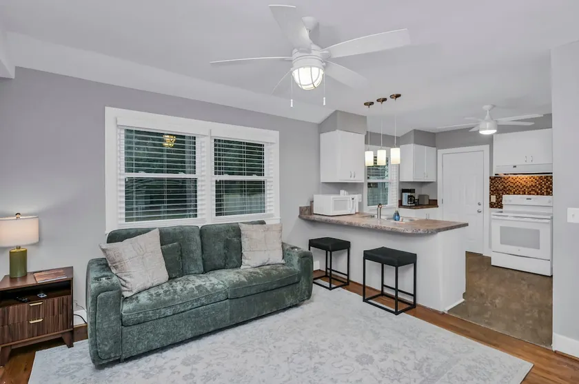 Quaint Forest Acres Home, Minutes to Everything! - Image 1