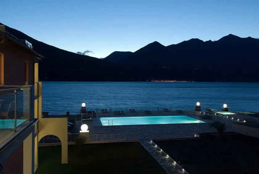 Lakeside Apartment - 1BR with Pool Access - Image 1