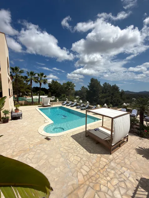 Amazing Villa Close to UNVRS/Amnesia Top Location - Image 1