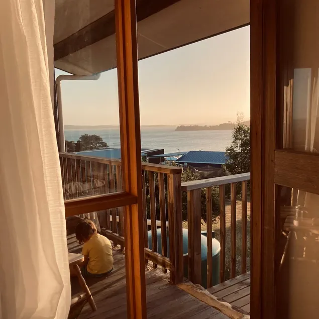 Harveys House on Bruny *School Holiday Discount* - Image 1