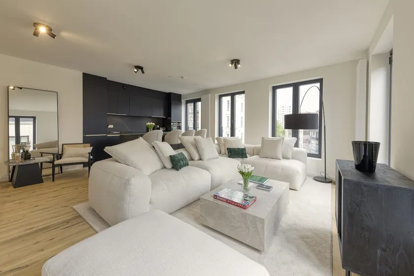 Duplex - Image 1