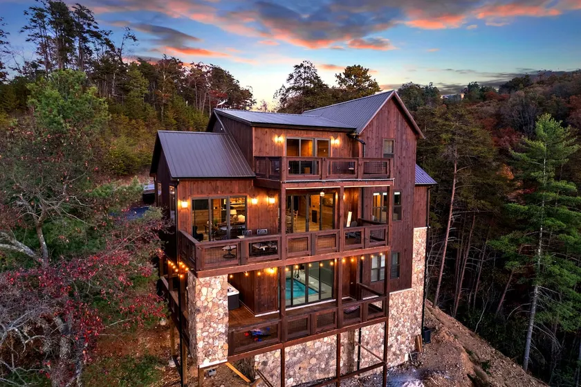 The Grand Sumeru | Near Sevierville, Pigeon Forge - Image 1