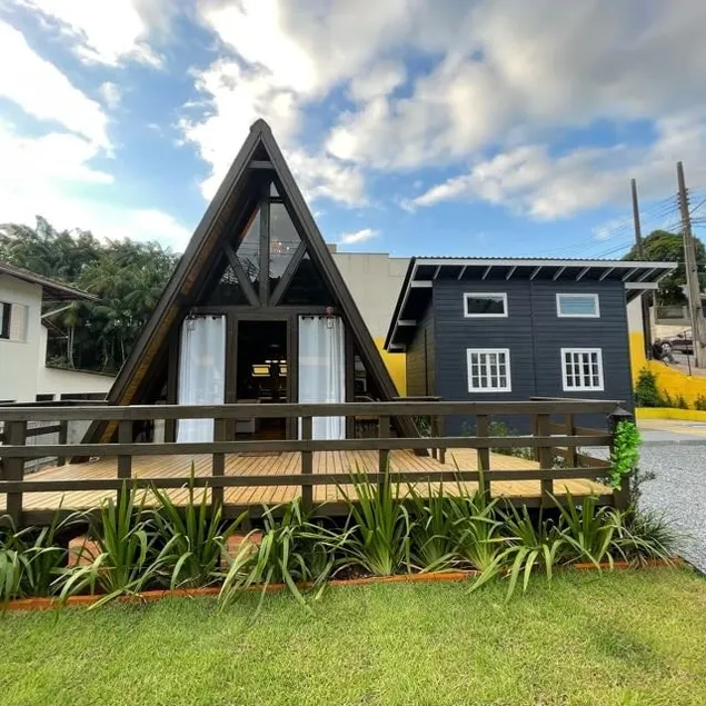 Minha Casa Chalet in Jaraguá - Image 1