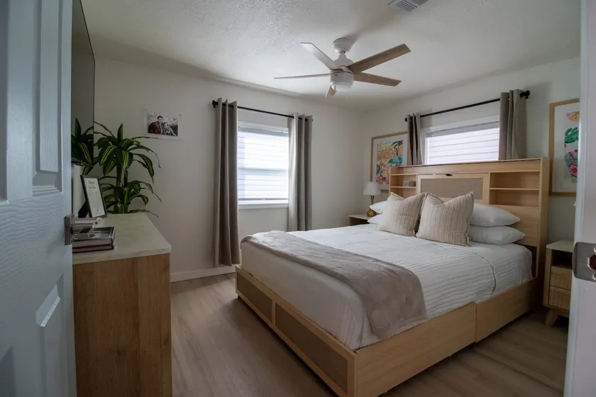 The Cozy Cabana 2BR, New Port Richey, Sims Park - Image 1