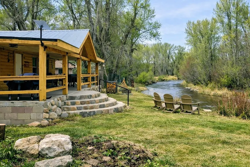 Reel 'Em Inn Cabin on the Chama River - Image 1