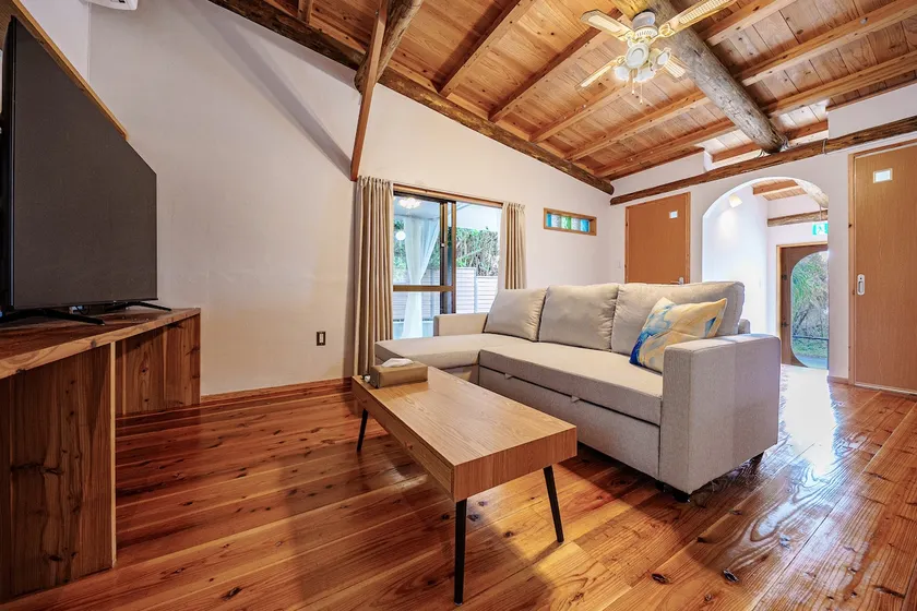 Private rental overlooking the blue of Kouri, Okinawa | Enjoy island time in the open-air jacuzzi | Max 4 guests - Image 1