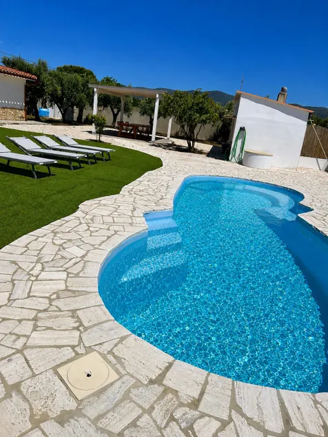 Villa Maria between the sea and the pool - Image 1