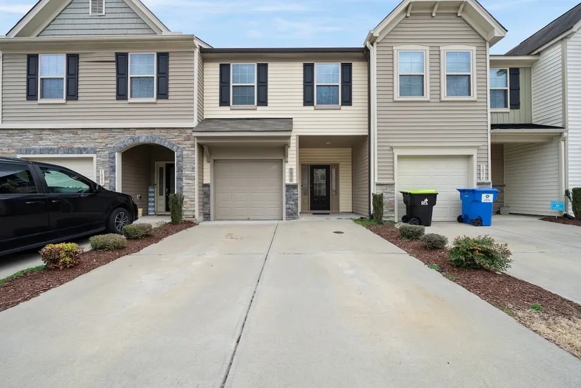 Stylish Rolesville Townhome Near Parks & Shops - Image 1