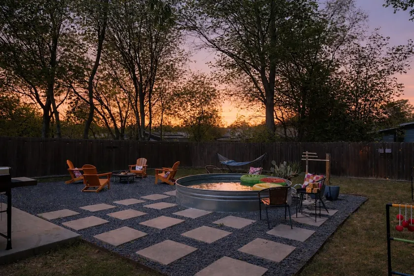 Austin Oasis | Cowboy Pool + Cold AC + Fast WiFi - Image 1
