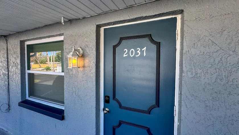 Holiday Coast Hideaway - Image 1