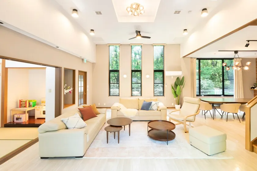 Entire house for rent in Nasu Kogen | 8LDK | Maximum 26 people | River play on the premises | BBQ | Free karaoke - Image 1