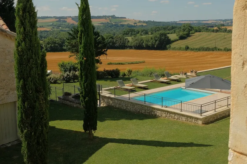 Luxury Farm Villa | Sleeps 14 | Pool, A/C & Sauna - Image 1
