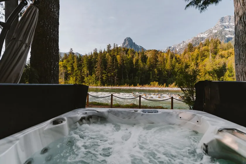 Cascade Jewel | Views of Mt. Index | Hot Tub - Image 1