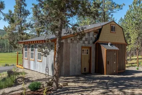 Ochoco Valley Cottage - Image 1