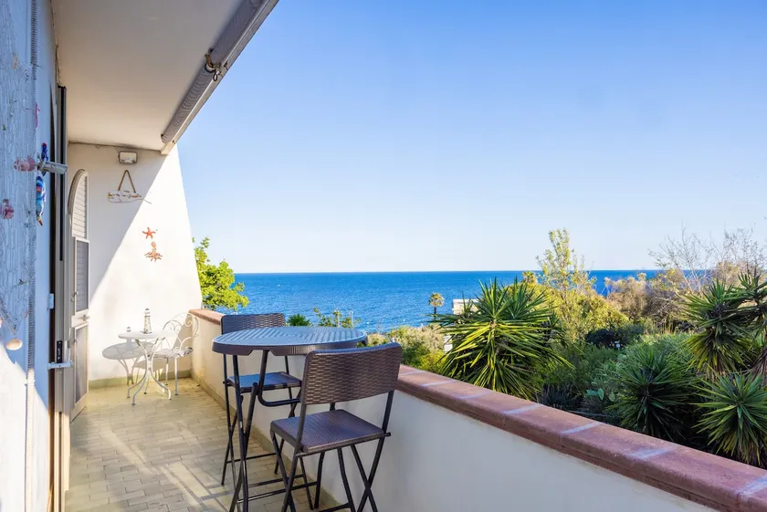 Sea View Home Salento (200 m from the Sea) - Image 1