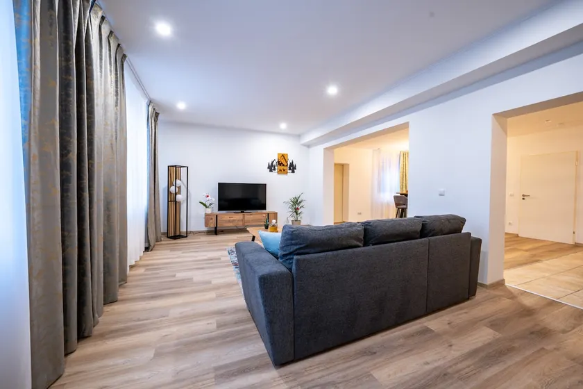 Central Gerolstein Panorama Apartment - Image 1