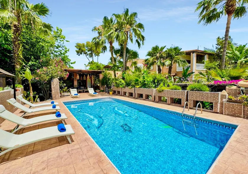 Villa by Playa den Bossa & Ibiza town 7min, BBQ - Image 1