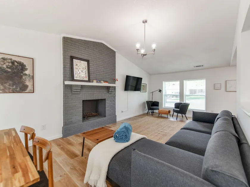 The Cozy Casa on Vista Grande - Image 1